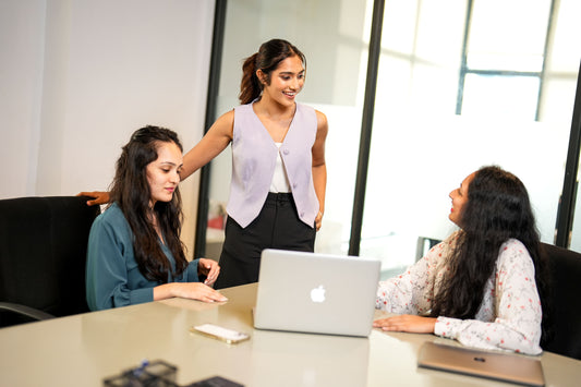 Quality Professional Women's Office Wear - Crafting a Confident Work Wardrobe