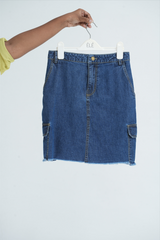 Side Pocket Raw Hem Denim Skirt